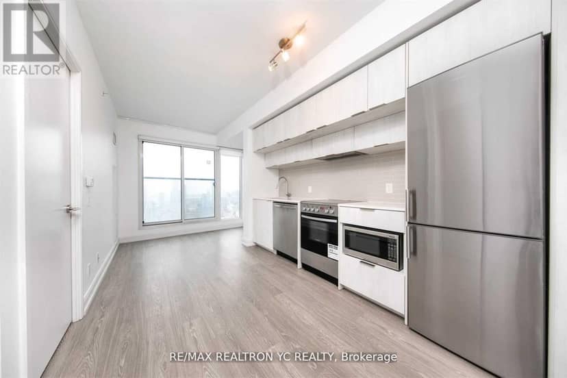 4007 - 181 Dundas Street E — photo 3 of 29