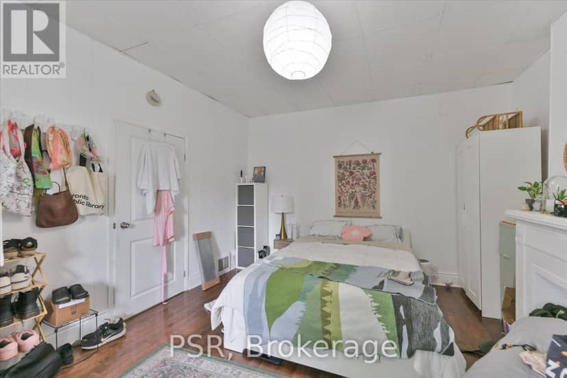 64 Gladstone Avenue — photo 12 of 40