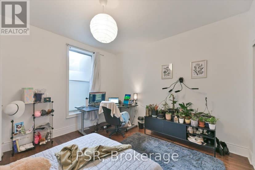 64 Gladstone Avenue — photo 13 of 40