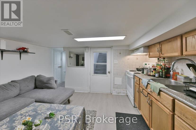 64 Gladstone Avenue — photo 33 of 40