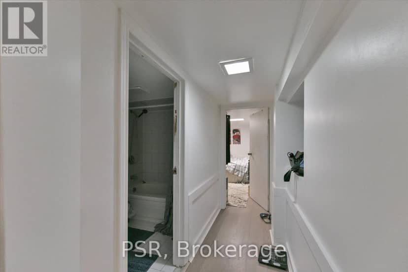 64 Gladstone Avenue — photo 37 of 40