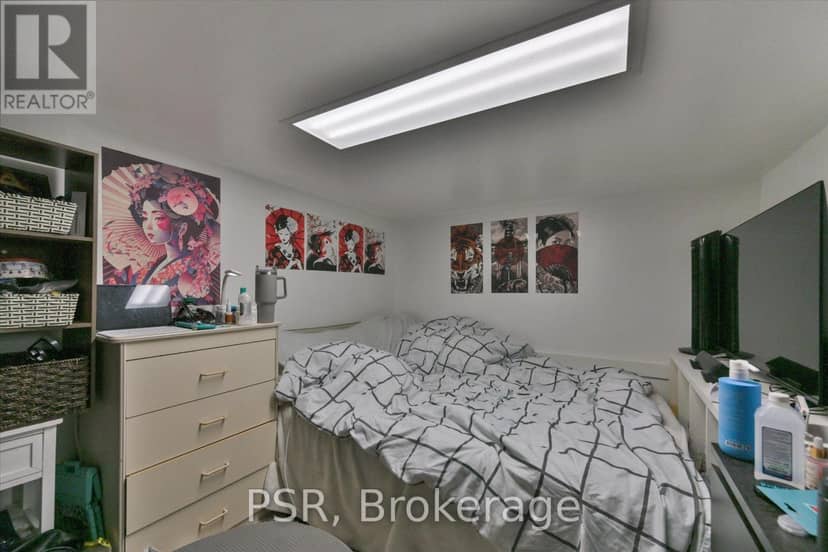 64 Gladstone Avenue — photo 38 of 40