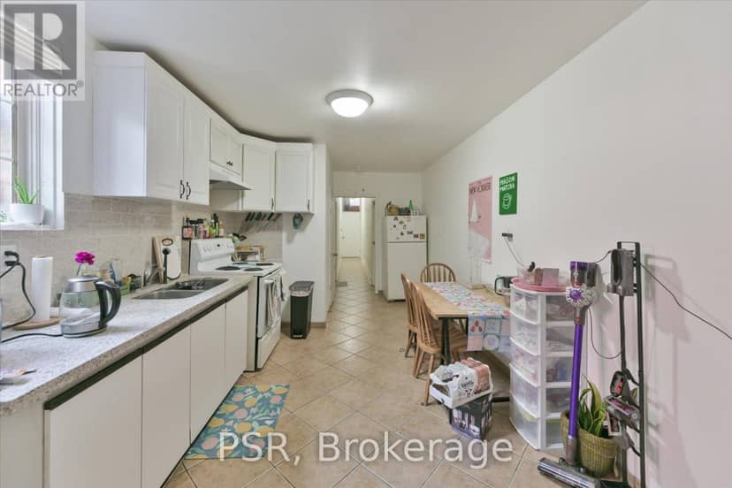 64 Gladstone Avenue — photo 9 of 40