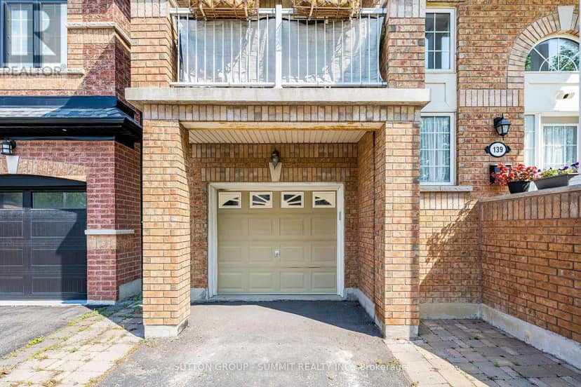 139 Oceanpearl Crescent, Whitby, photo 2
