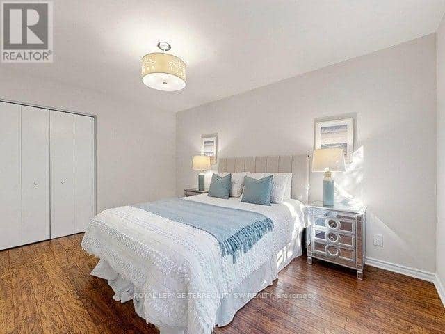 12 Sir Pellias Terrace — photo 14 of 32