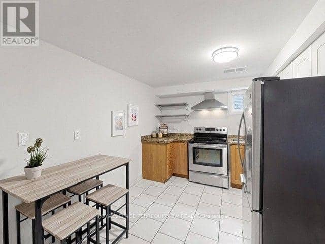 12 Sir Pellias Terrace — photo 24 of 32
