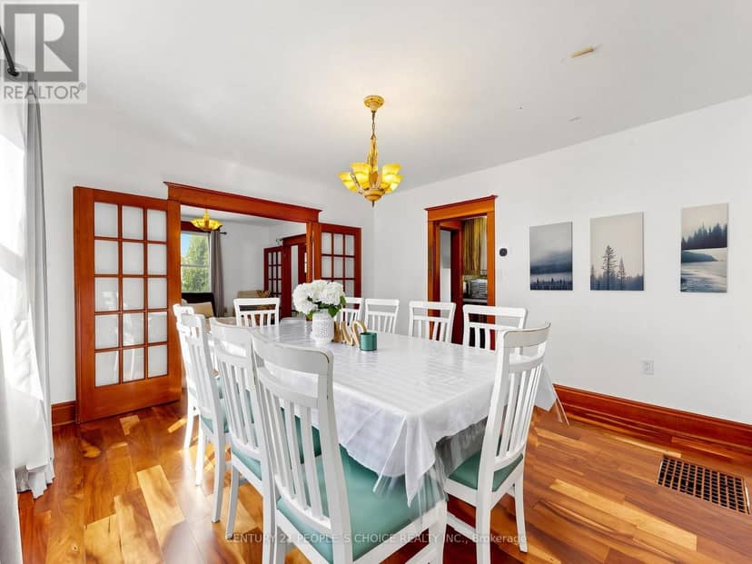 6510 Barker Street — photo 16 of 40