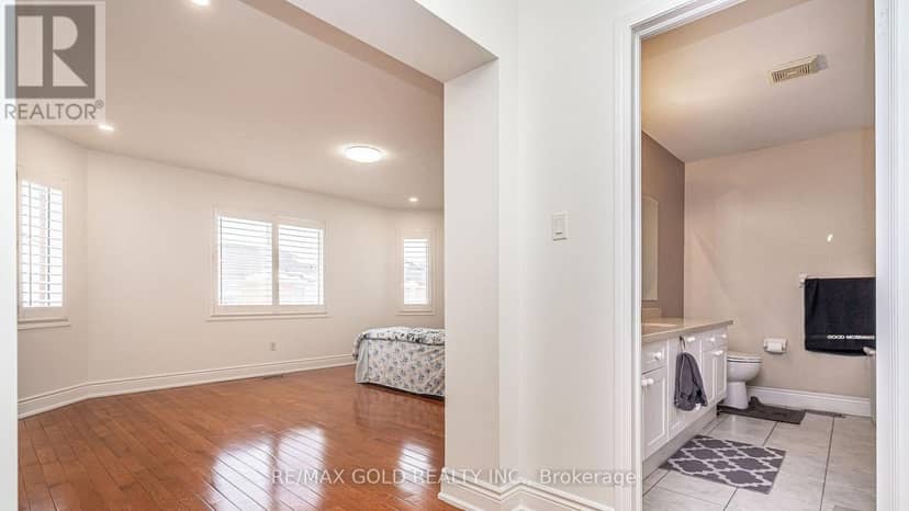 7 Bettey Road — photo 24 of 40