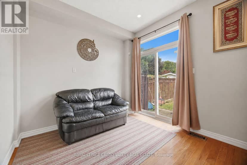 7443 Russian Olive Close — photo 16 of 40