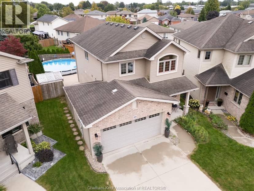 20 Goldenrod Court — photo 2 of 40