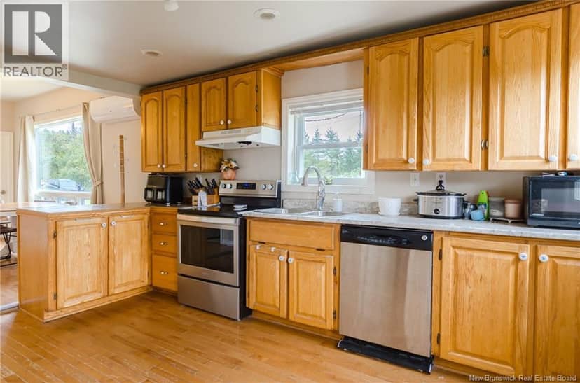 2740 Loch Lomond Road — photo 6 of 34