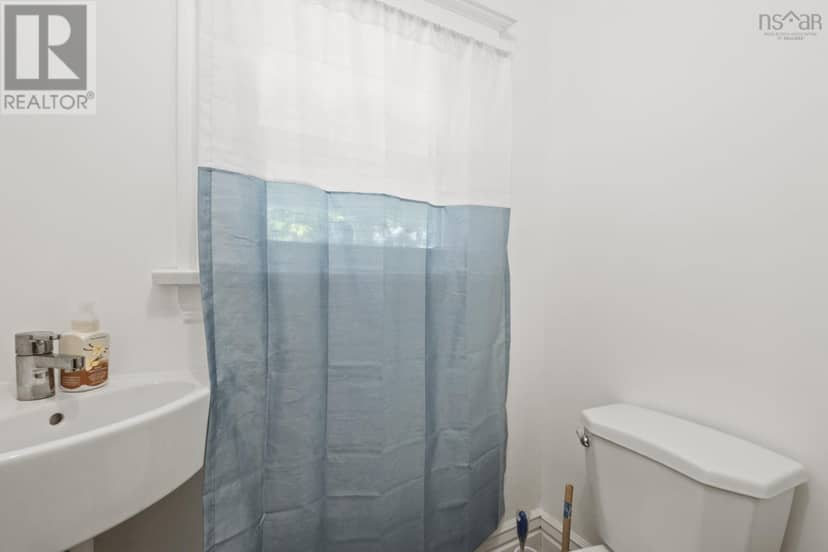 1684 Walnut Street — photo 14 of 30