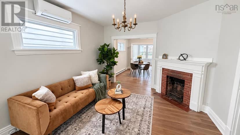 1684 Walnut Street — photo 3 of 30