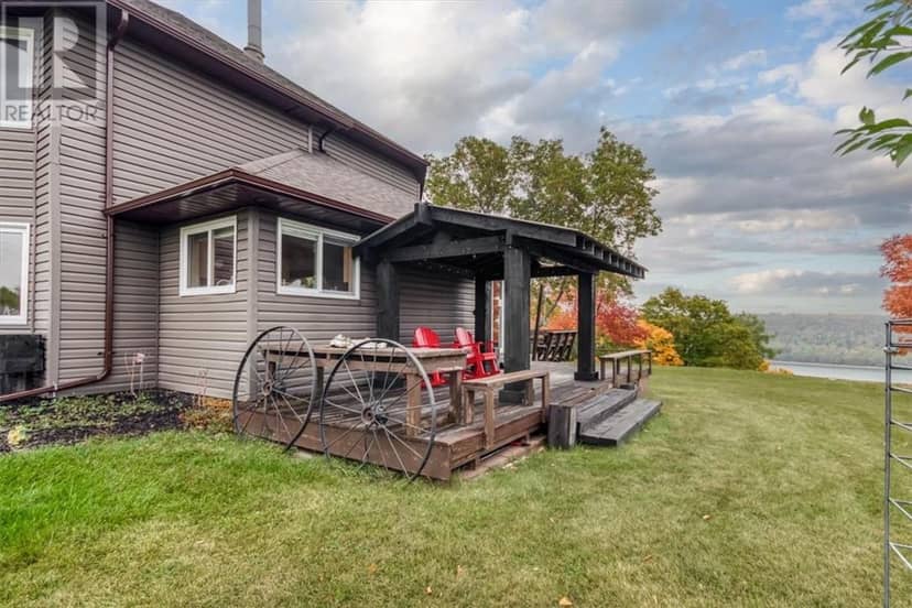 36 Fraser Street, Gore Bay, Manitoulin Island, photo 6