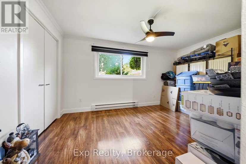 70 Tripp Boulevard — photo 23 of 40