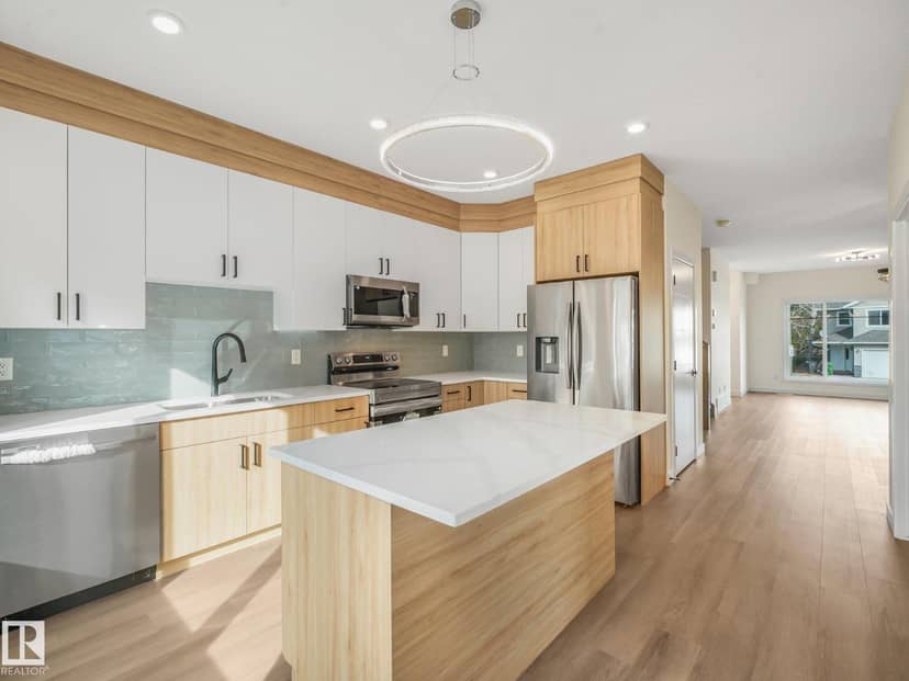 5003 51 AV — photo 36 of 40