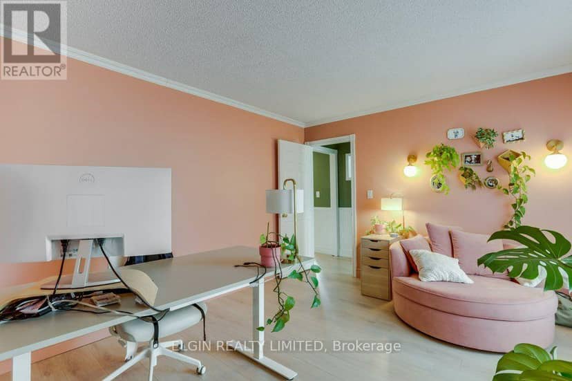 27 Carrie Crescent — photo 9 of 35