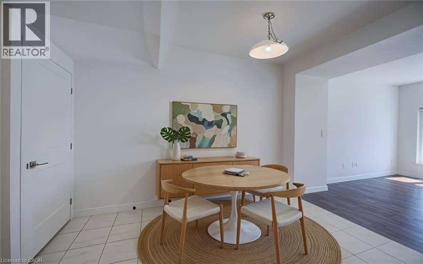 30 TIMES SQUARE Boulevard Unit# 23, Stoney Creek, photo 4