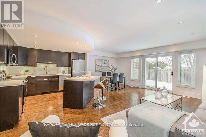 105 Montauk Pvt — photo 6 of 28