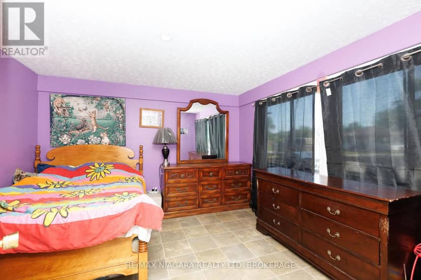 429 Delaware Avenue — photo 13 of 34