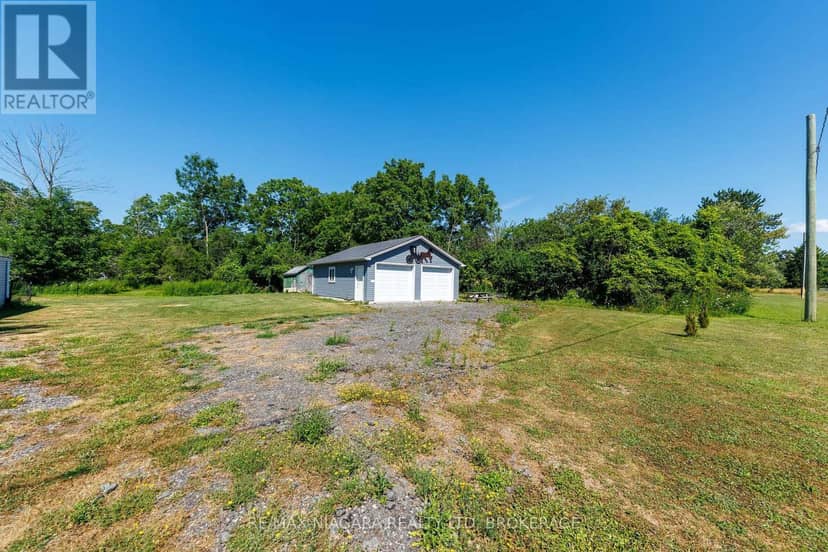 429 Delaware Avenue, Fort Erie, photo 2