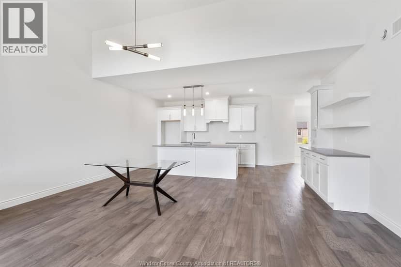 218 McLellan Avenue — photo 9 of 40