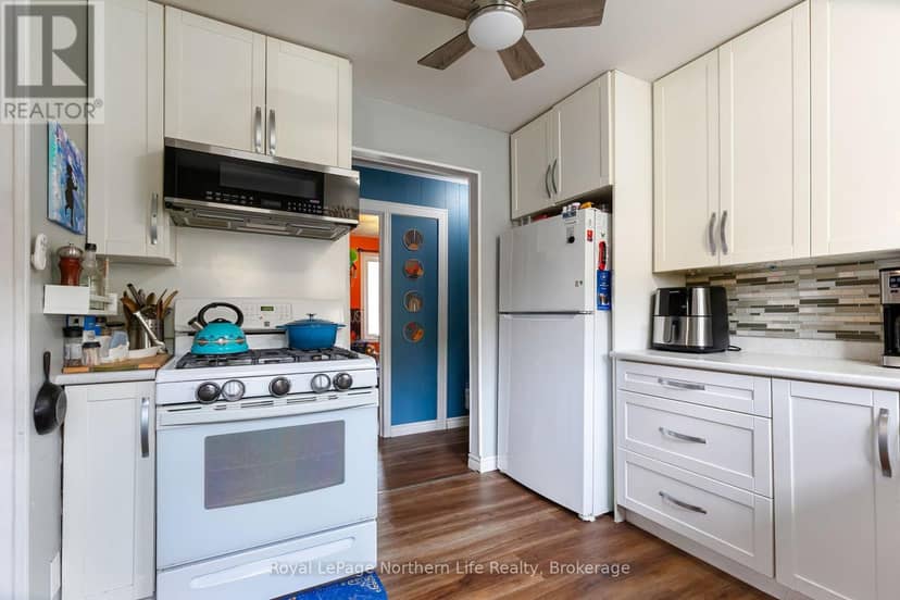 324 Main Street — photo 12 of 34