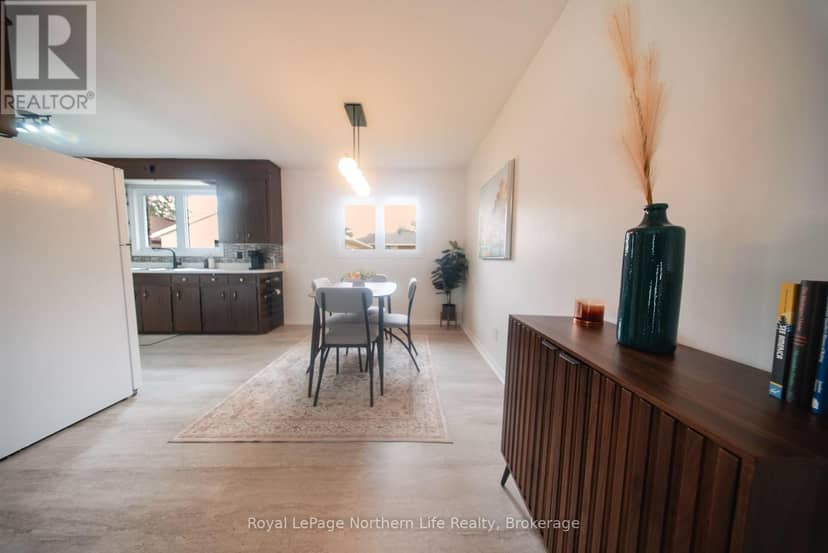 756 Eastwood Avenue — photo 10 of 24