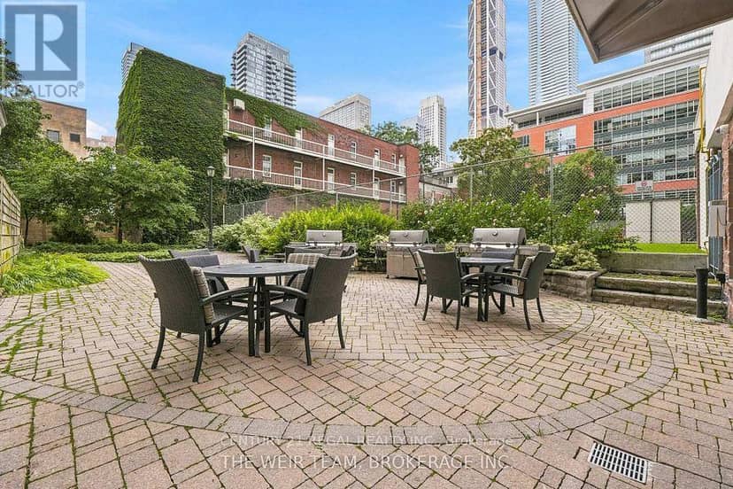 1107 - 30 Gloucester Street — photo 17 of 24