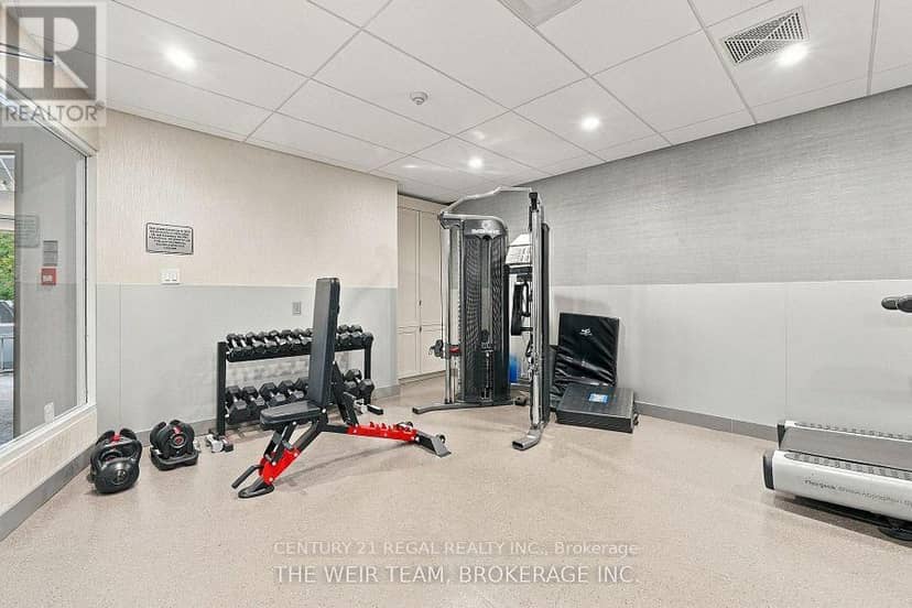 1107 - 30 Gloucester Street — photo 20 of 24