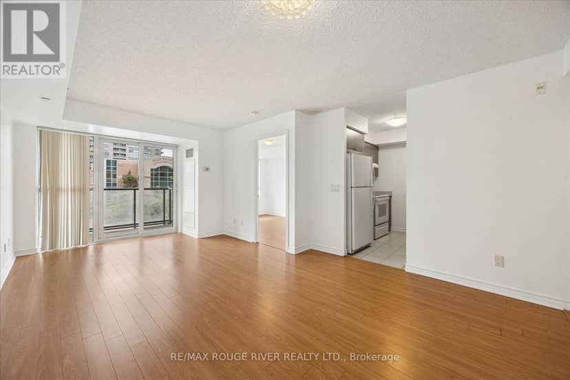 330 - 35 Saranac Boulevard — photo 7 of 25