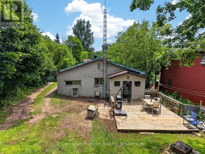 20 Parry Sound Road — photo 34 of 36