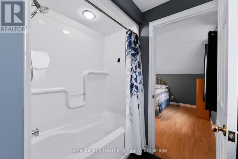 54 Trafalgar Street — photo 28 of 35
