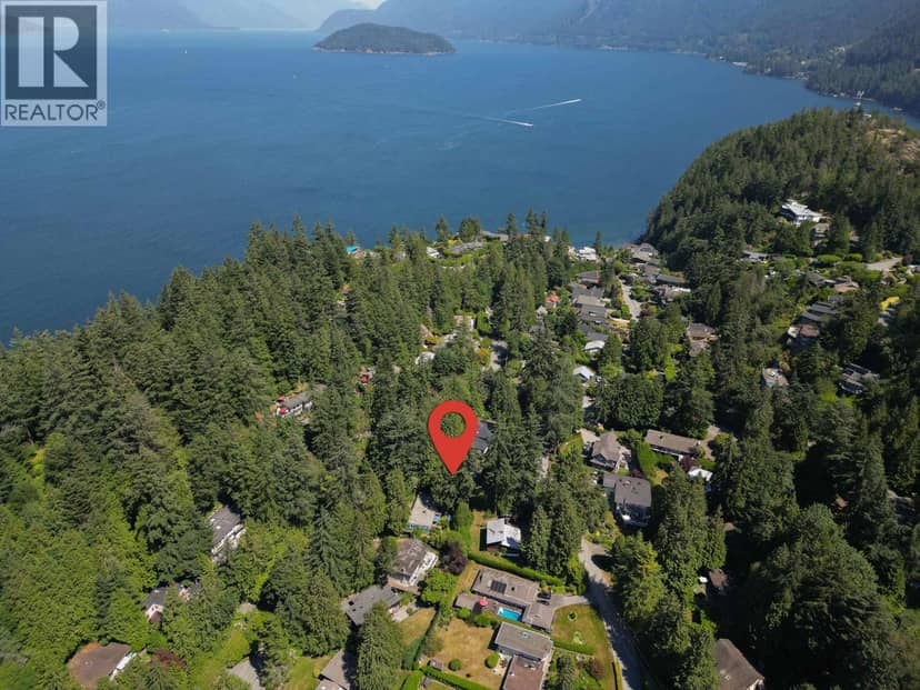 6912 MARINE DRIVE, West Vancouver, photo 2