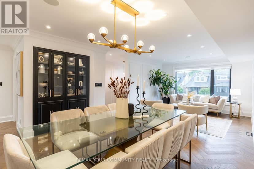 263 Linsmore Crescent — photo 4 of 40