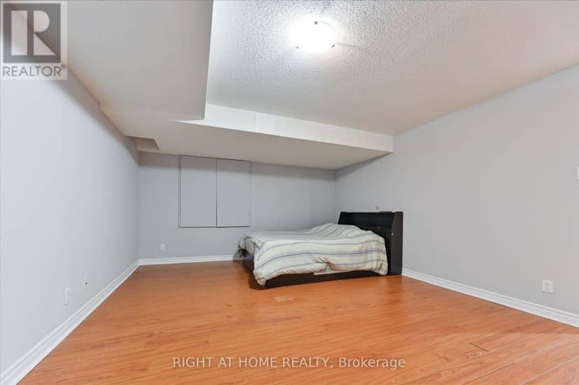 10490 Victoria Square Boulevard — photo 22 of 26