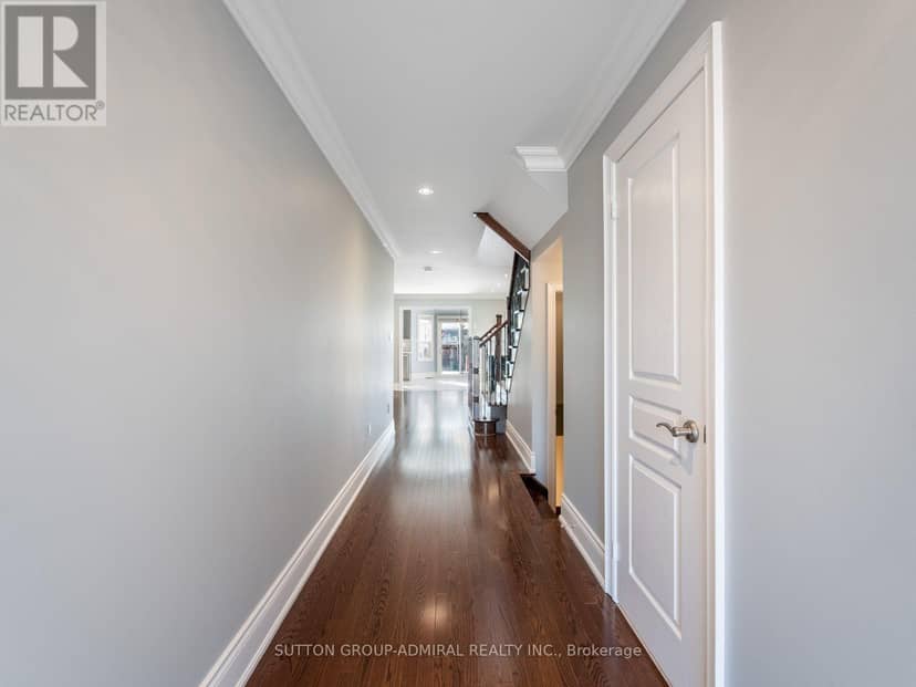38 Orion Avenue — photo 6 of 40