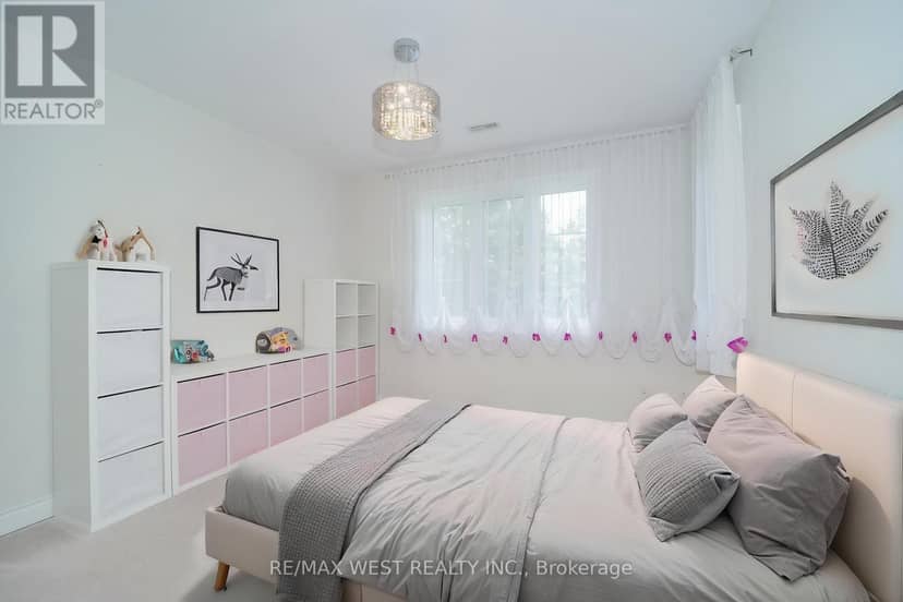 23 Macmurchy Avenue — photo 19 of 22