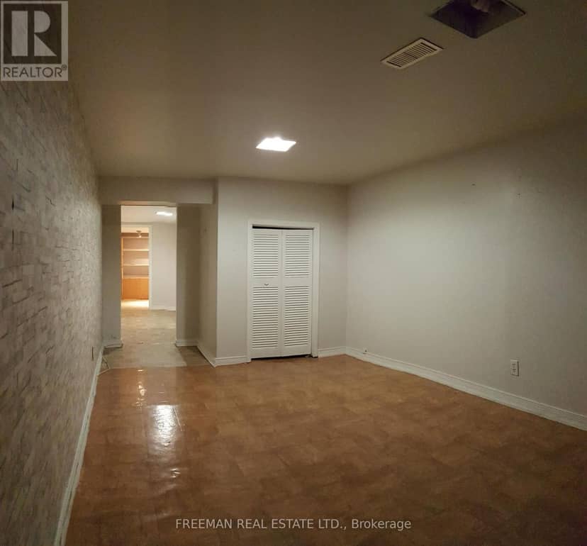 203 Fairview Avenue — photo 22 of 32