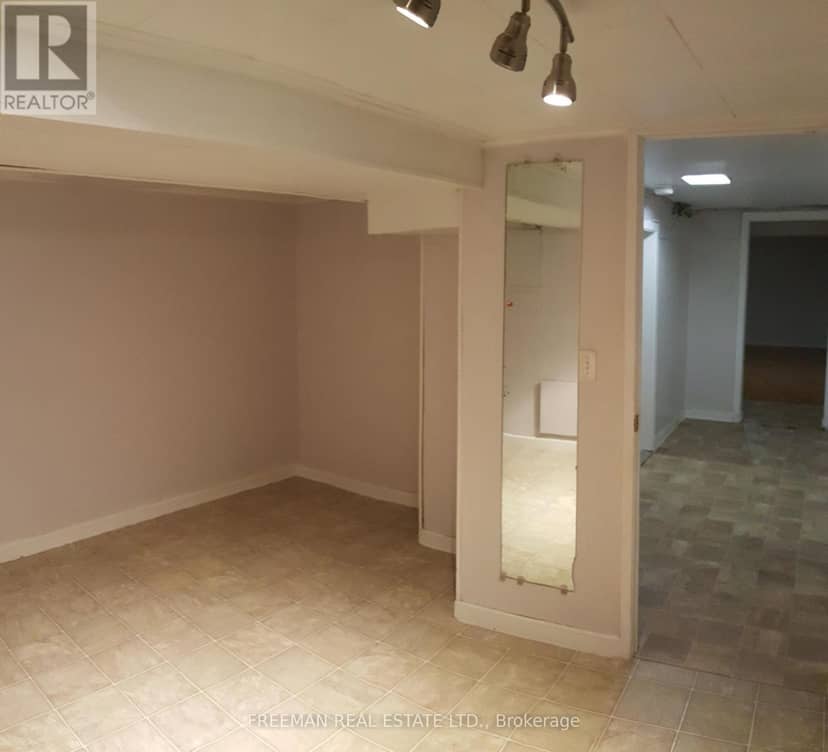 203 Fairview Avenue — photo 23 of 32