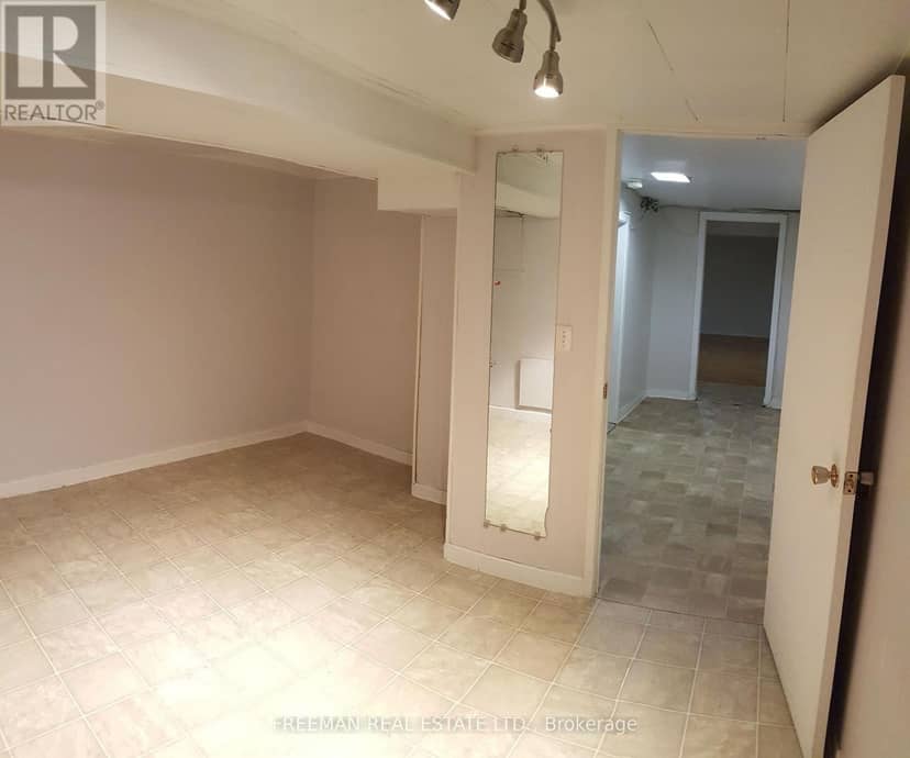 203 Fairview Avenue — photo 15 of 32