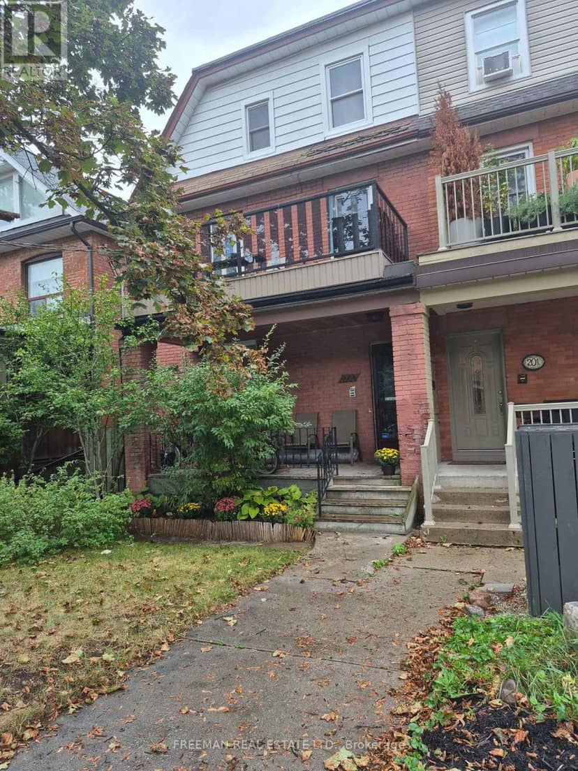 203 Fairview Avenue — photo 31 of 32
