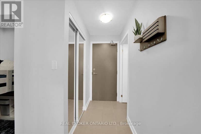 805 - 4065 Brickstone Mews — photo 24 of 40
