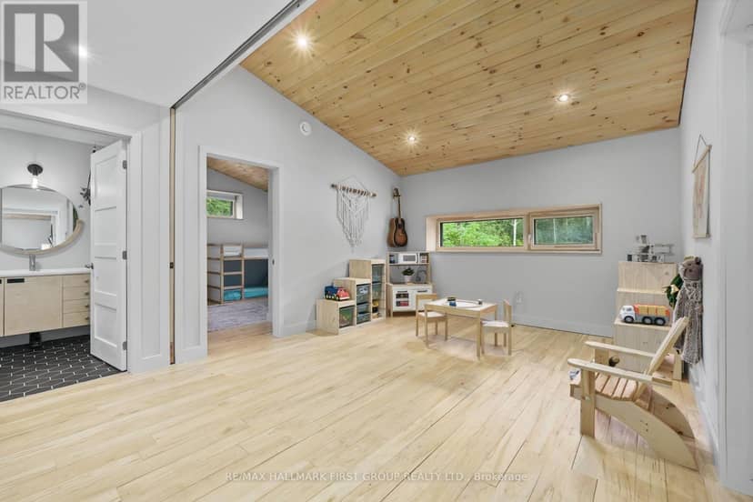 230 Lakeport Road — photo 33 of 40