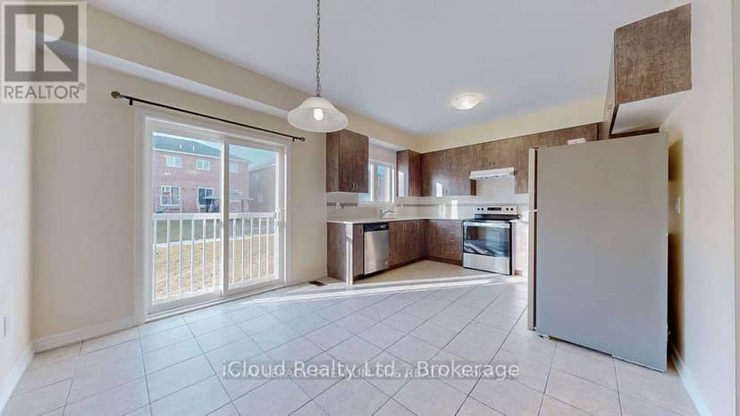 344 Ridley Crescent — photo 11 of 40