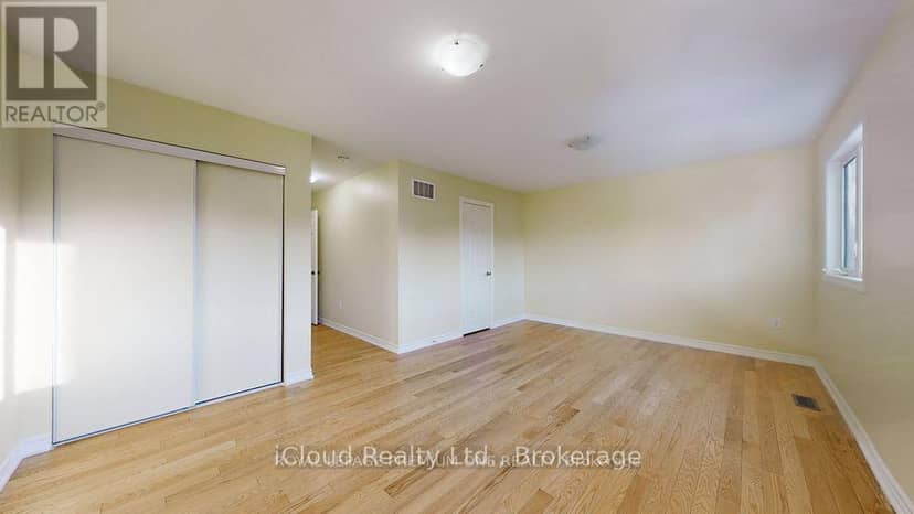 344 Ridley Crescent — photo 23 of 40