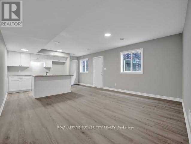59 Superior Street — photo 20 of 37