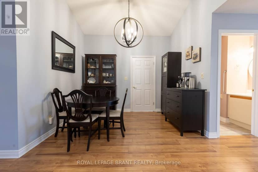 12 Hawkins Crescent — photo 12 of 34