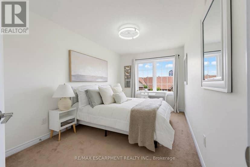 50 - 541 Winston Road — photo 10 of 14