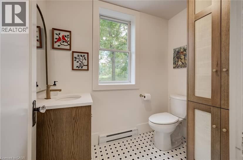 22 MAYNARD Avenue — photo 18 of 40